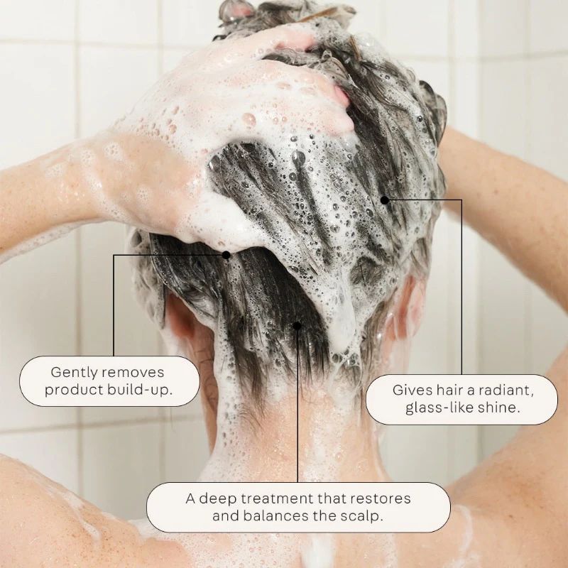 Perfect Clean 2-in-1 Scalp Scrub & Shampoo Valomasis šampūnas su pilingu, 200ml