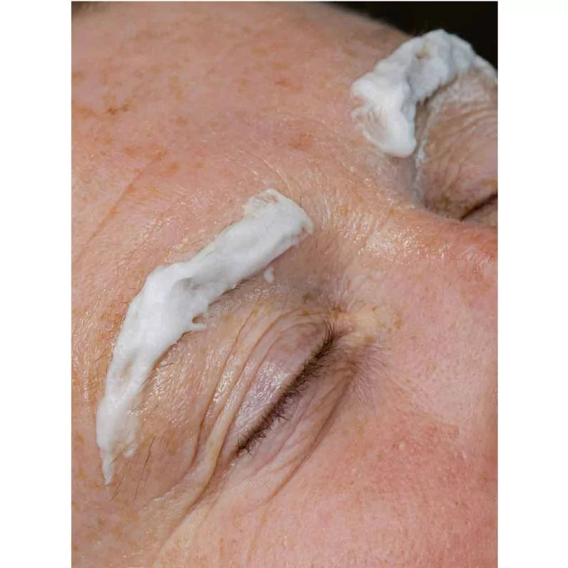 HD Brows Brow Bleach (15ml)